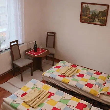 Domcek Na Orave Rum i privatbostad