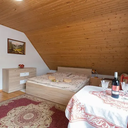 Δωμάτια σε οικογενειακή κατοικία Domcek Na Orave