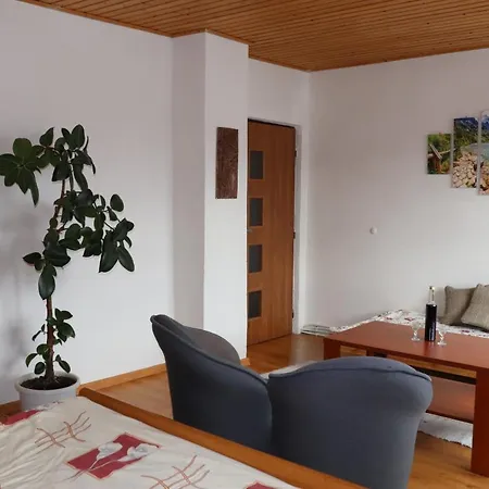 Domcek Na Orave Rum i privatbostad *